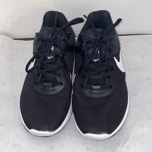 Women’s Nike Running shoes